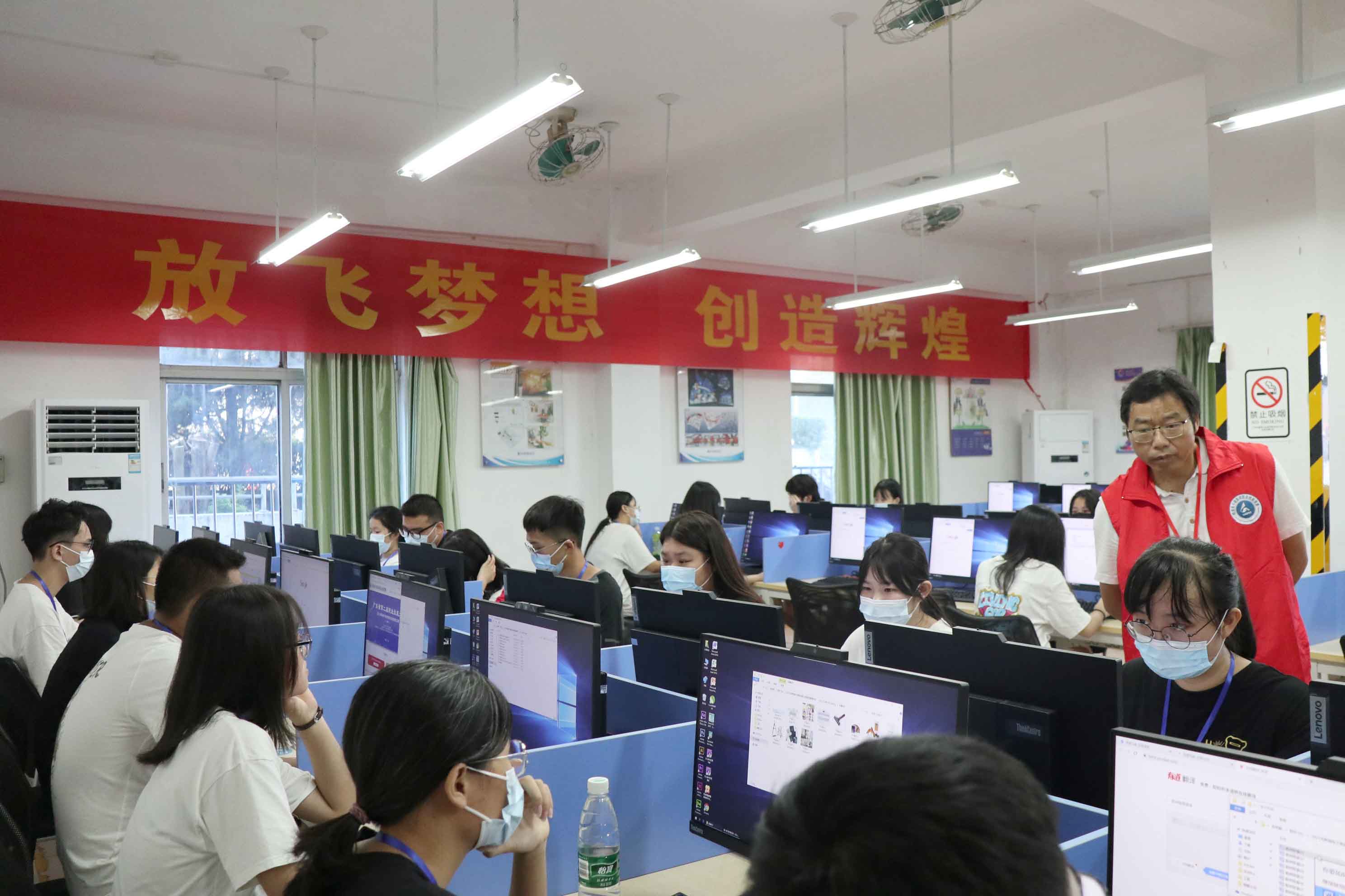 監考環節.jpg 監考環節.jpg