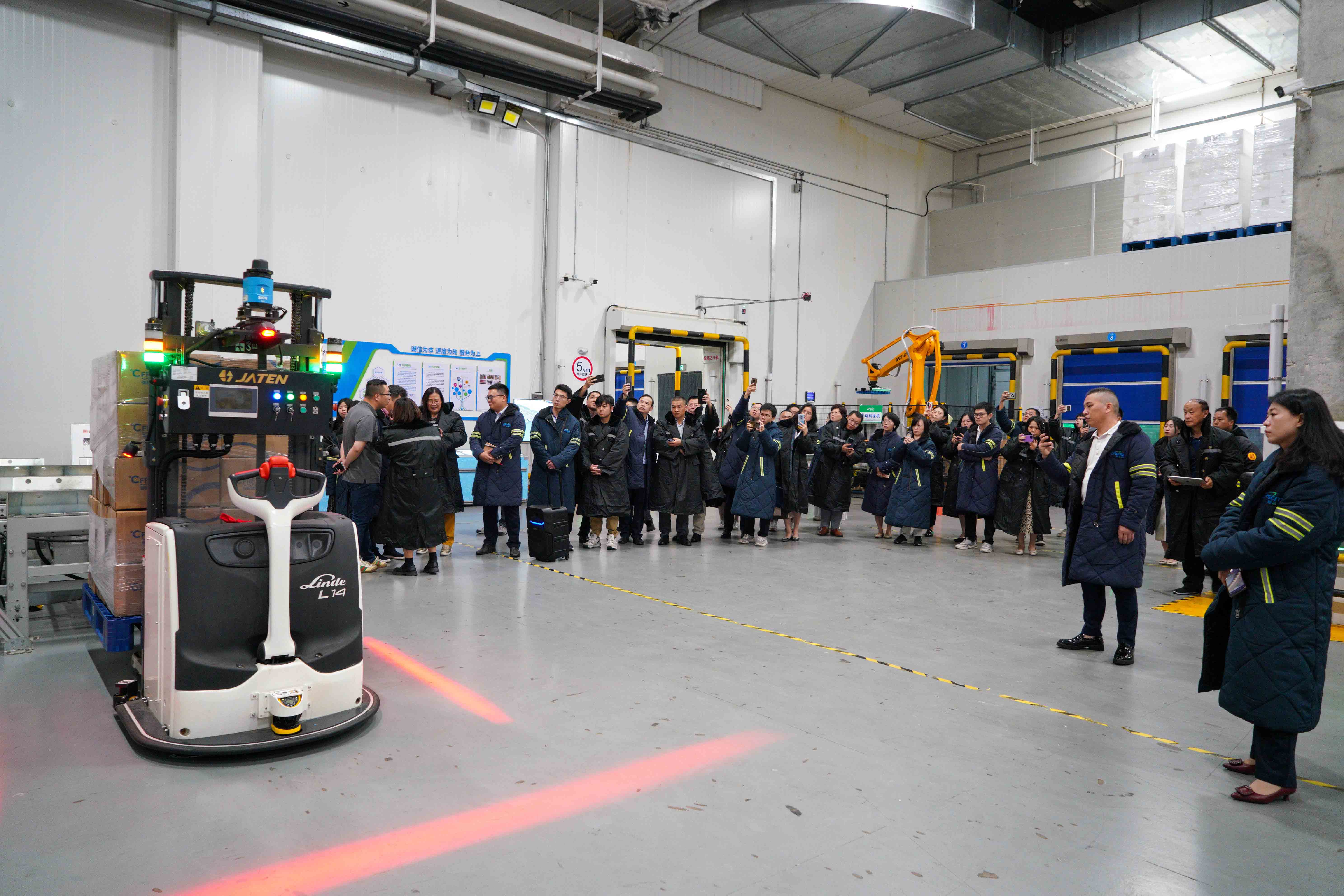 11271334.jpg 11271334.jpg