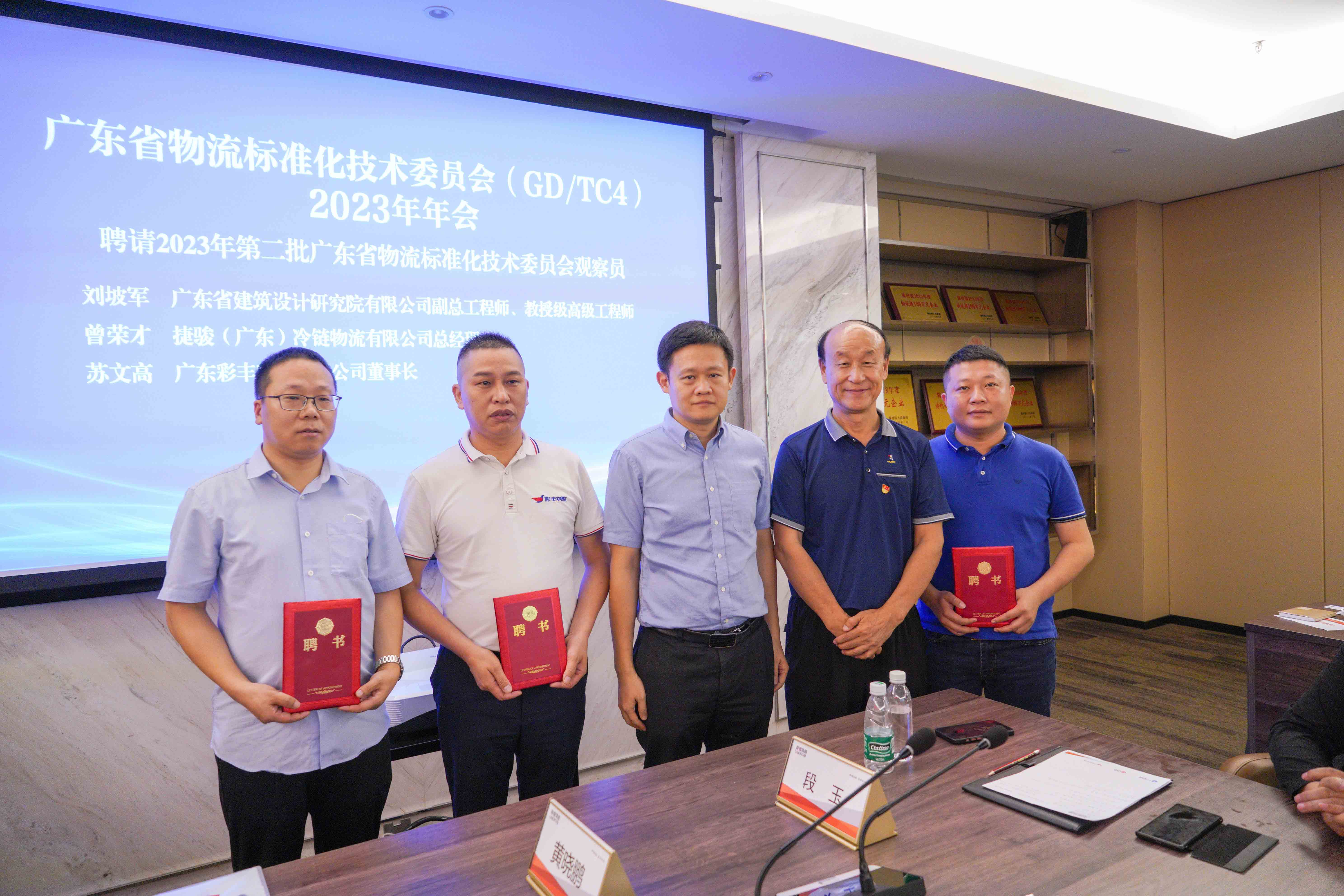 10917526.jpg 10917526.jpg