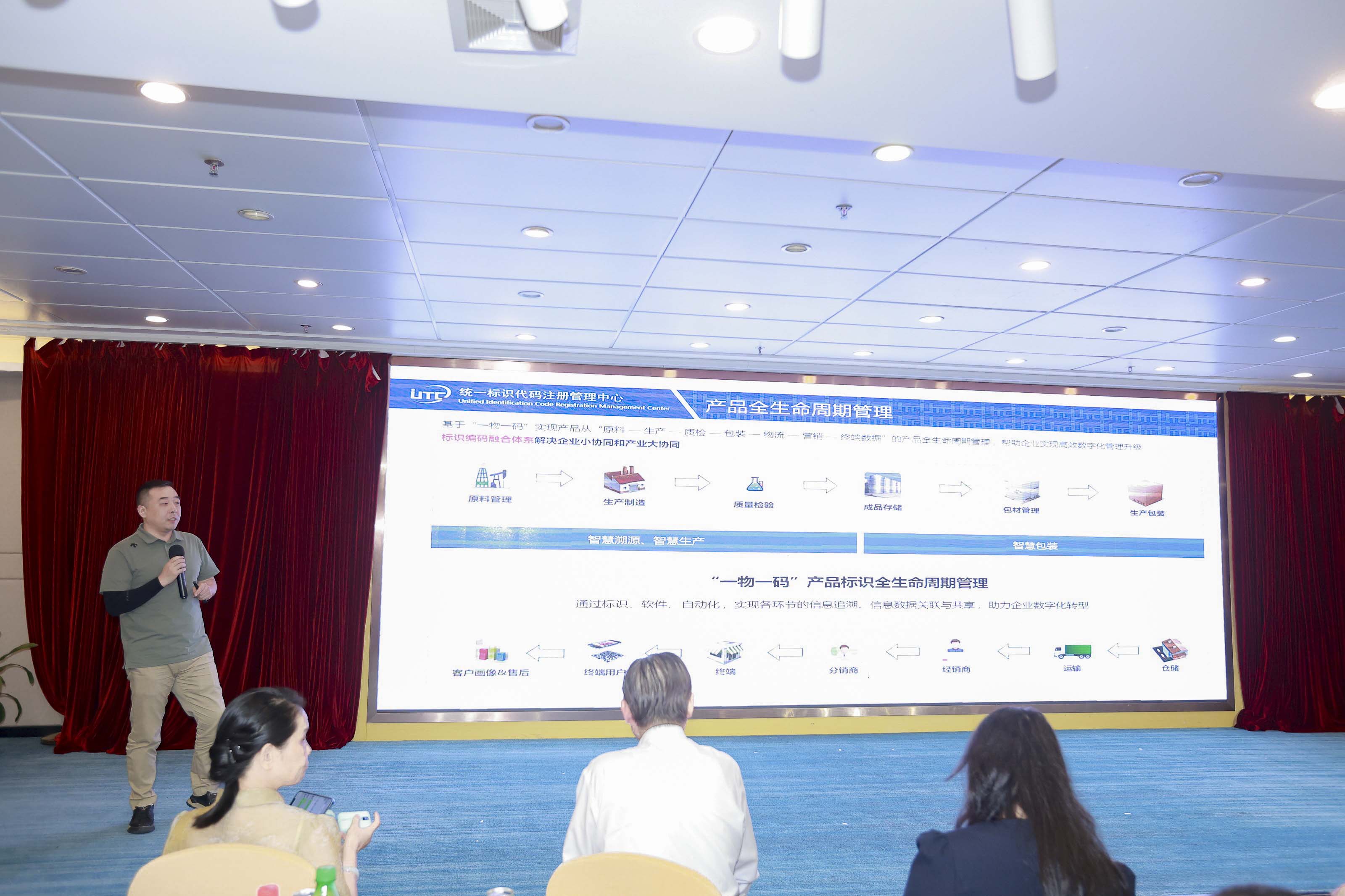 6E1A1793.jpg 6E1A1793.jpg